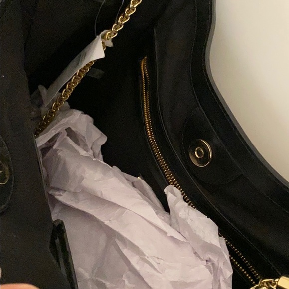 *need money for medical bills* Brand New TORY BURCH Shoulder bag - Picture 2 of 3